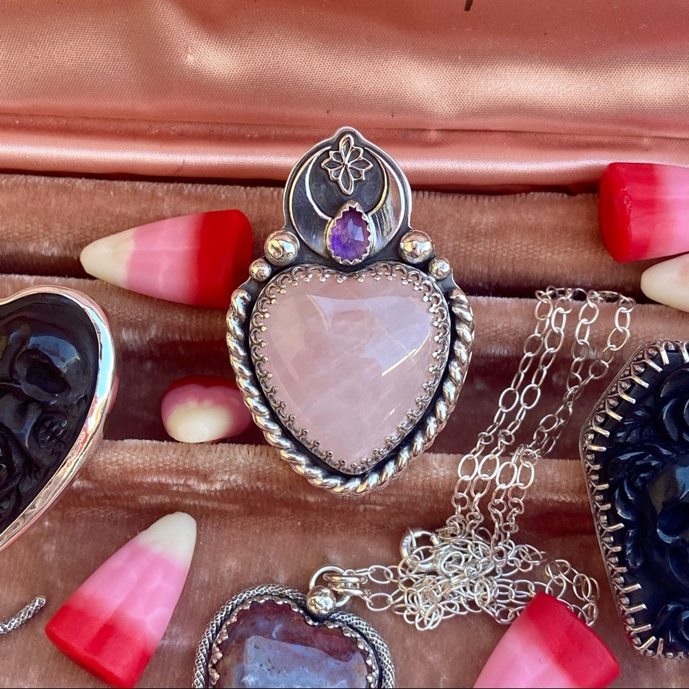 Artisan handmade Royal heart ring